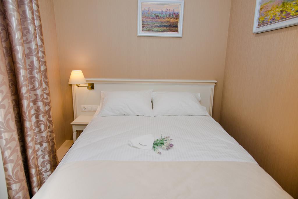 Pletnevskiy Inn Харков Екстериор снимка