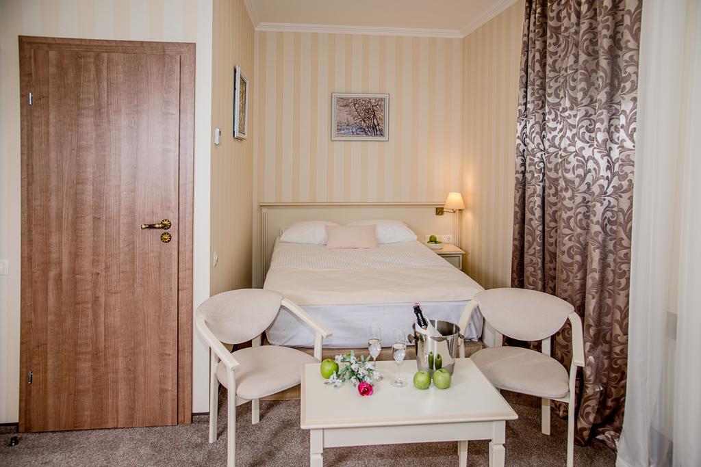 Pletnevskiy Inn Харков Екстериор снимка