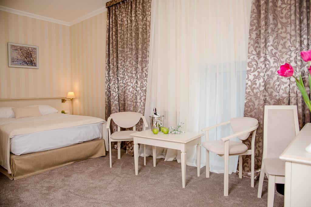 Pletnevskiy Inn Харков Екстериор снимка